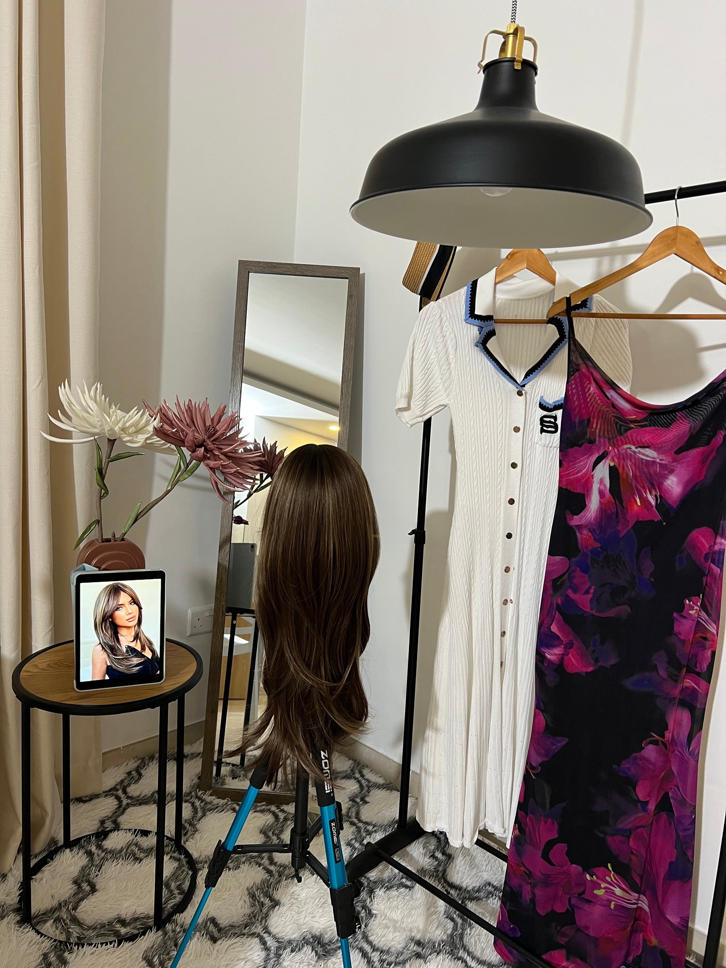 Brown highlight blonde wig