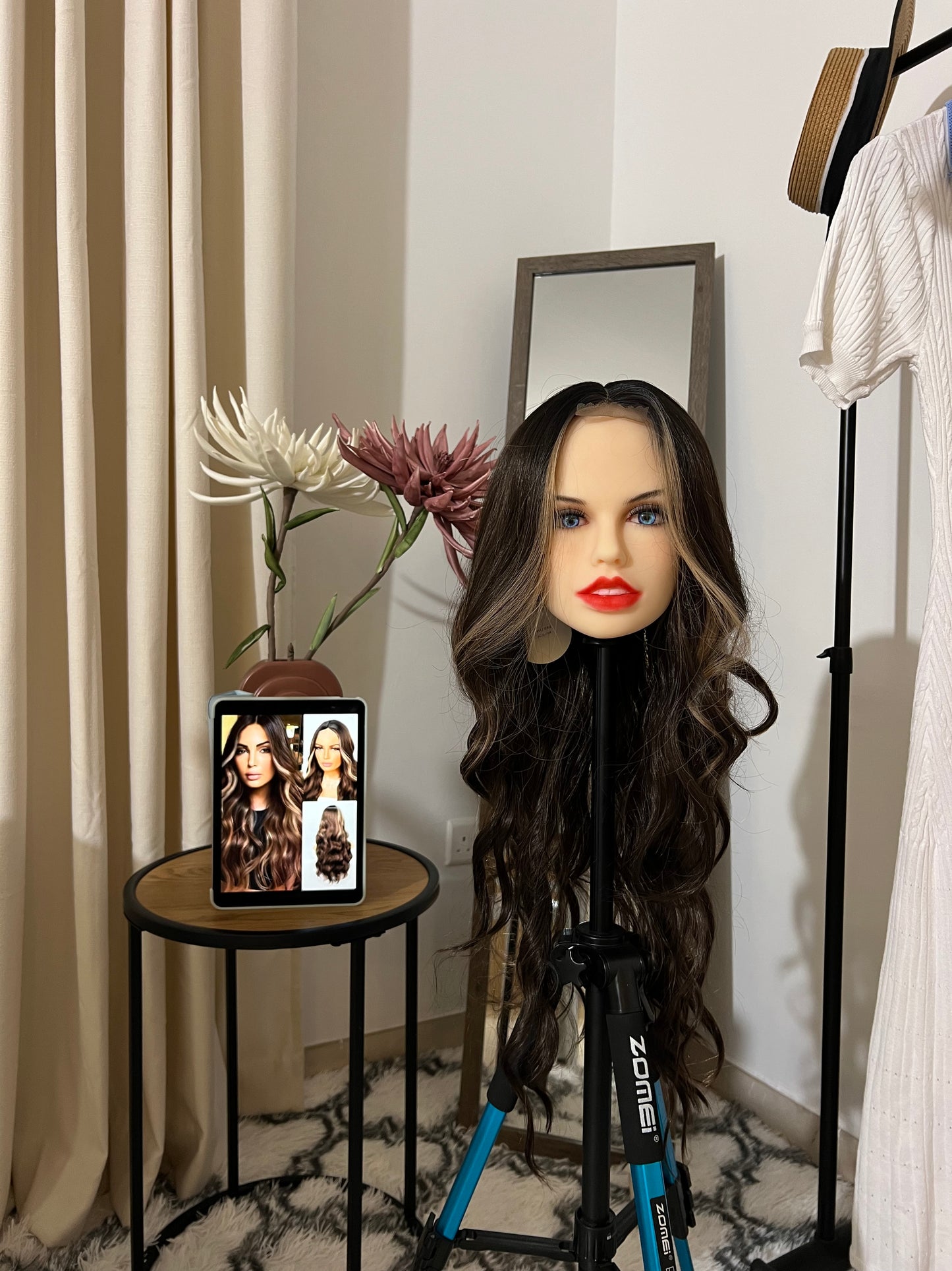 Natural Sexy Long Wavy Brown Highlighted Blonde Wig