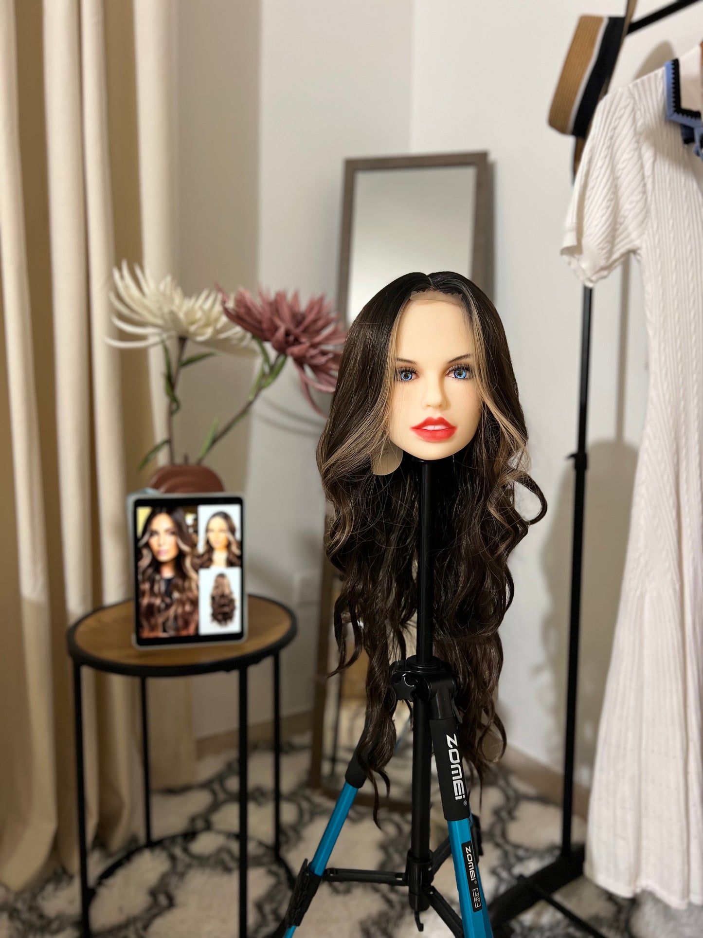 Natural Sexy Long Wavy Brown Highlighted Blonde Wig